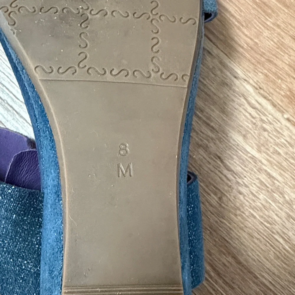 Vaneli navy glitter strappy wedge sandals, size 8